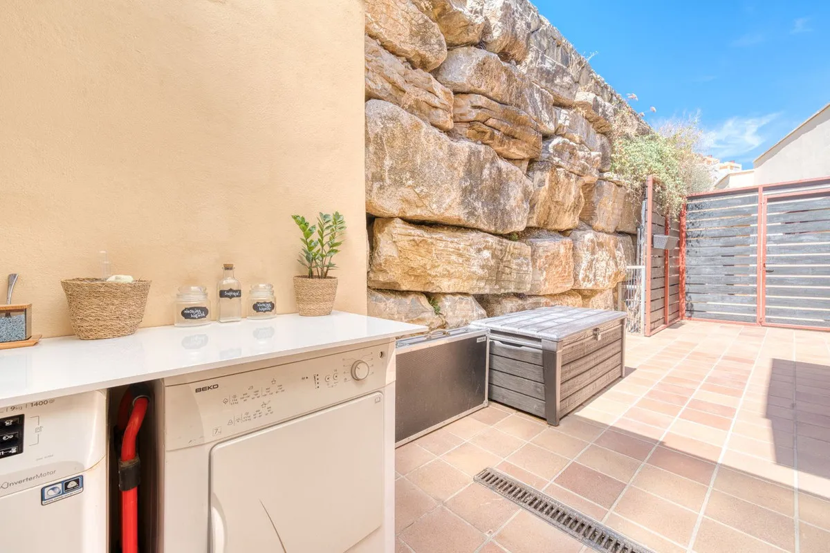 bc17a0a8-4d32-48bf-a744-52d2a2aca52d