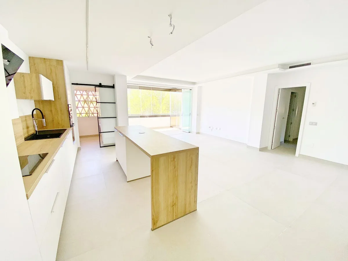 f70e9f1b-37e4-4197-b1b0-ec7fdf6a5c41