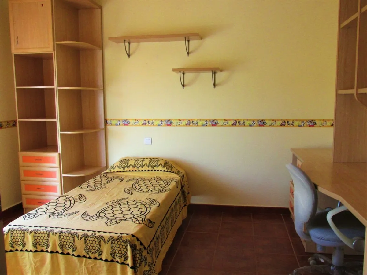 5fef3042-931d-4e50-bfaa-ea579a478519