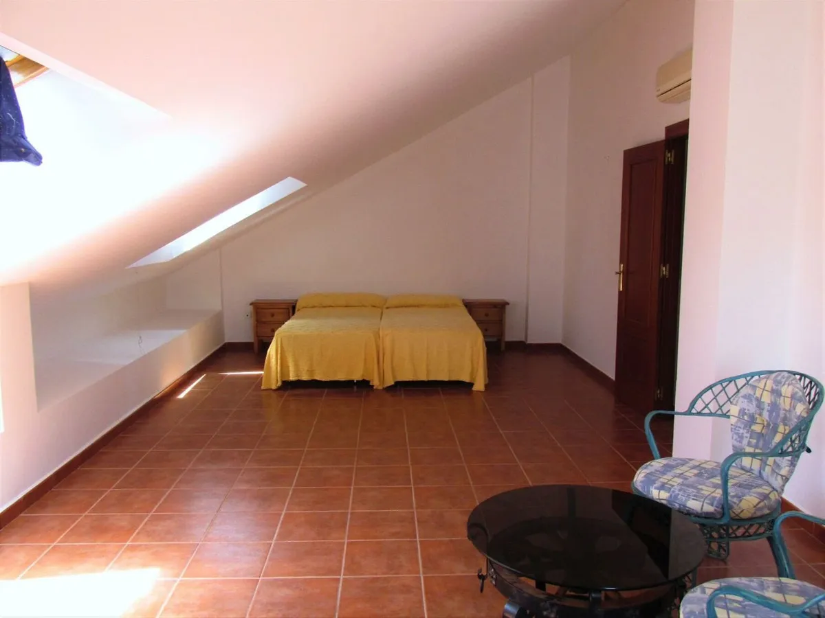 b98300cf-af09-457c-b4cc-41991409cb6b