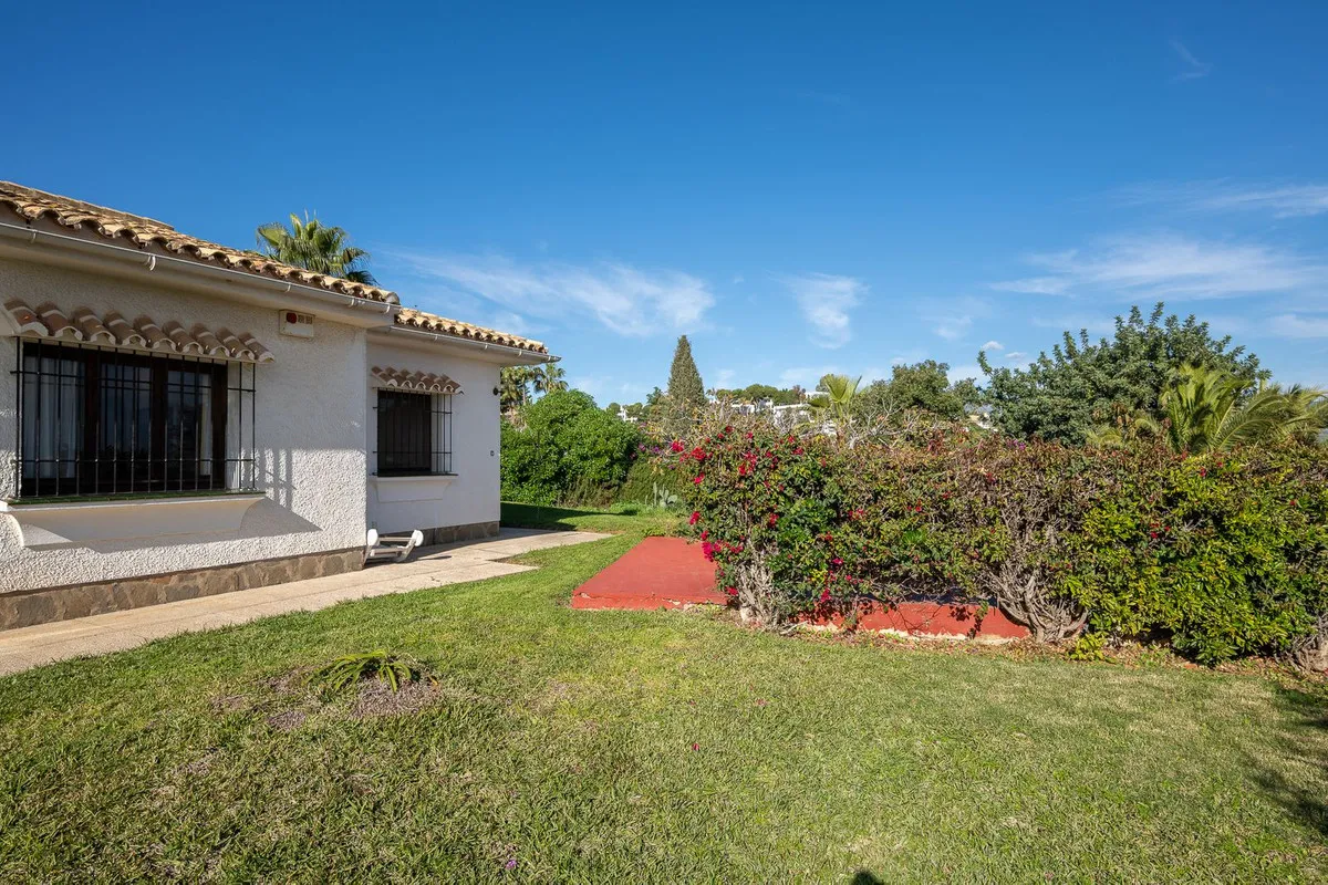 d61900d6-4452-4fe5-bb83-70fc9bad992c