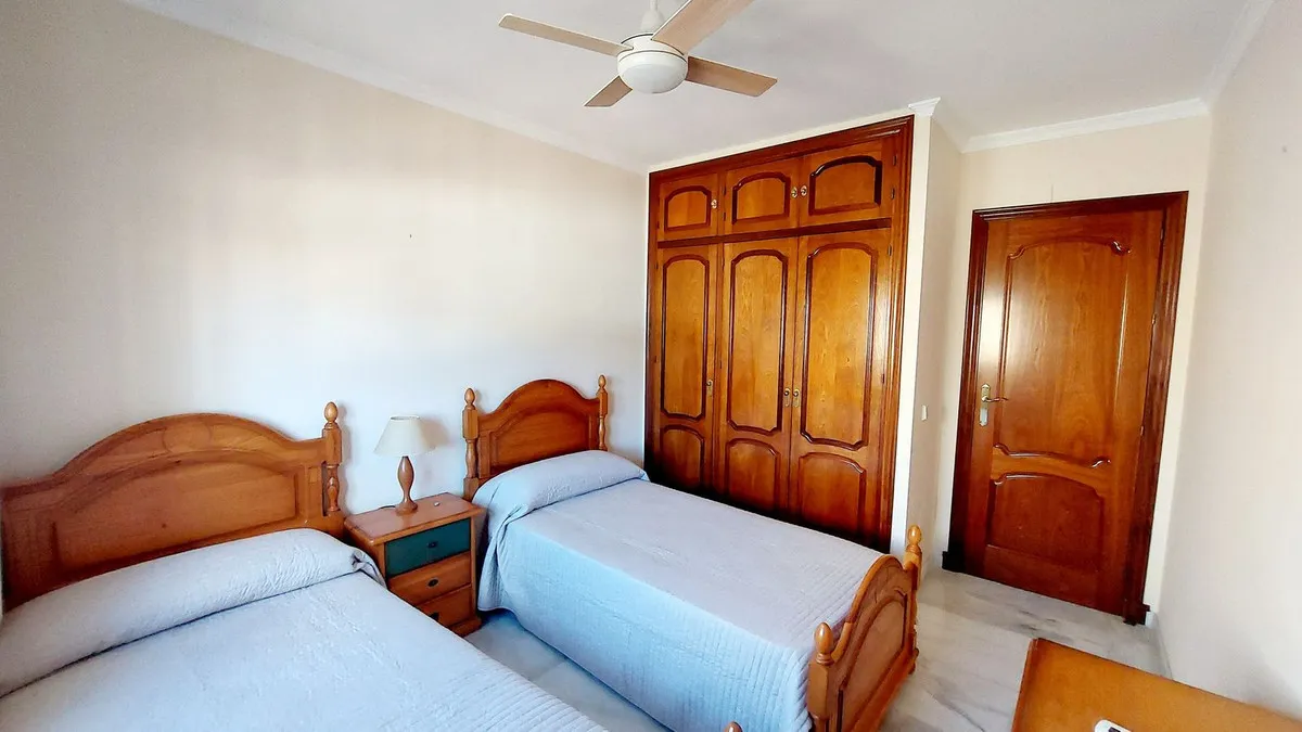 2c26a86c-0995-4da0-a4f7-71419688da31