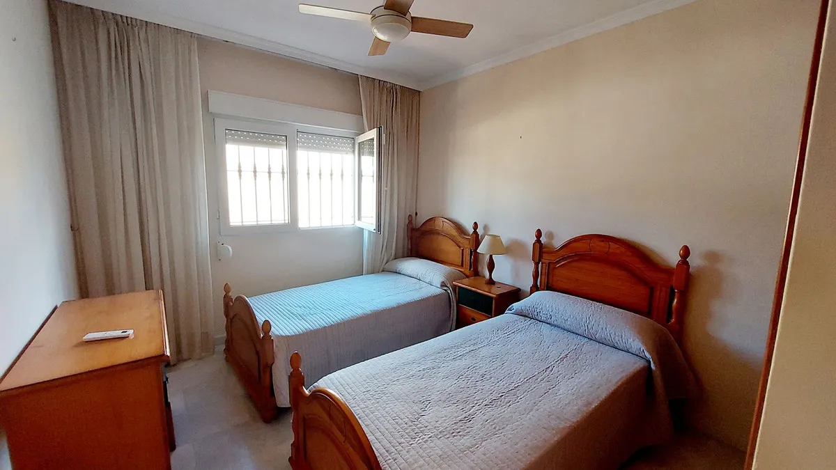 33194707-d09a-4821-810f-bd96c1ff9e48