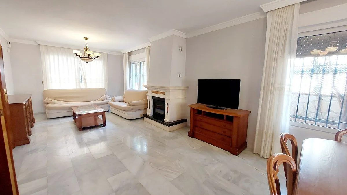 5a0fec31-95e4-448a-a972-8b137091442b