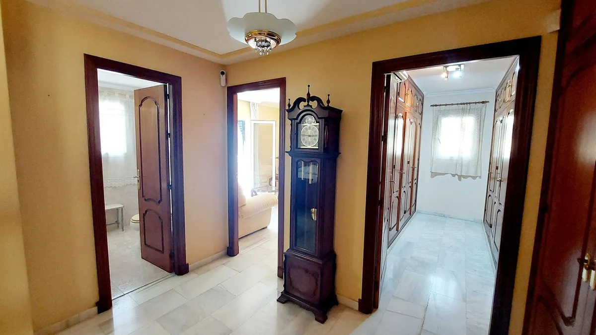 d1a35a28-3c17-4e4b-9863-acb1c01f2173