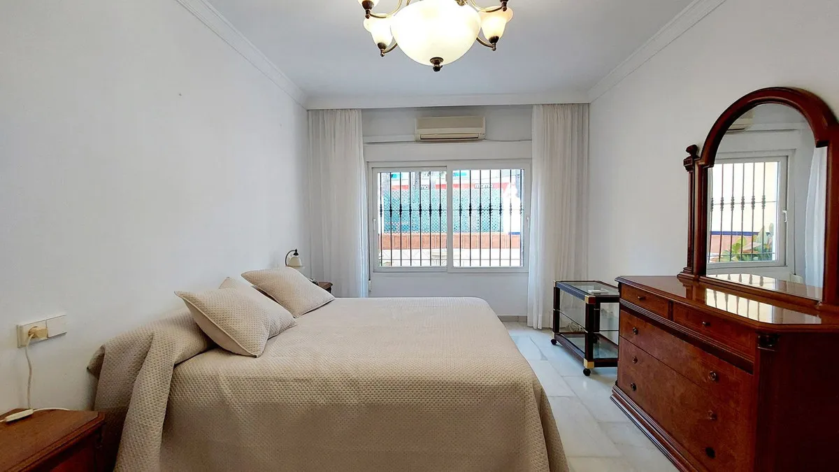 d4df3527-3ffa-4eaa-bb6f-fcc61137ce80