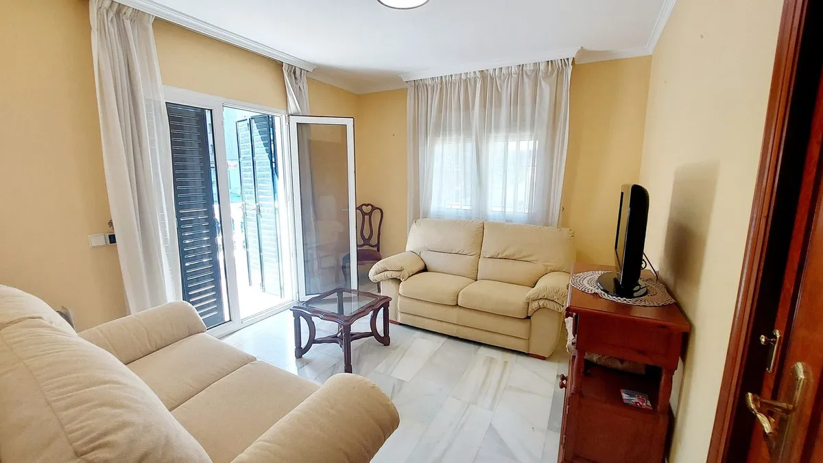 d72cc9f8-5e8c-427f-8560-8df46ba4cf3a