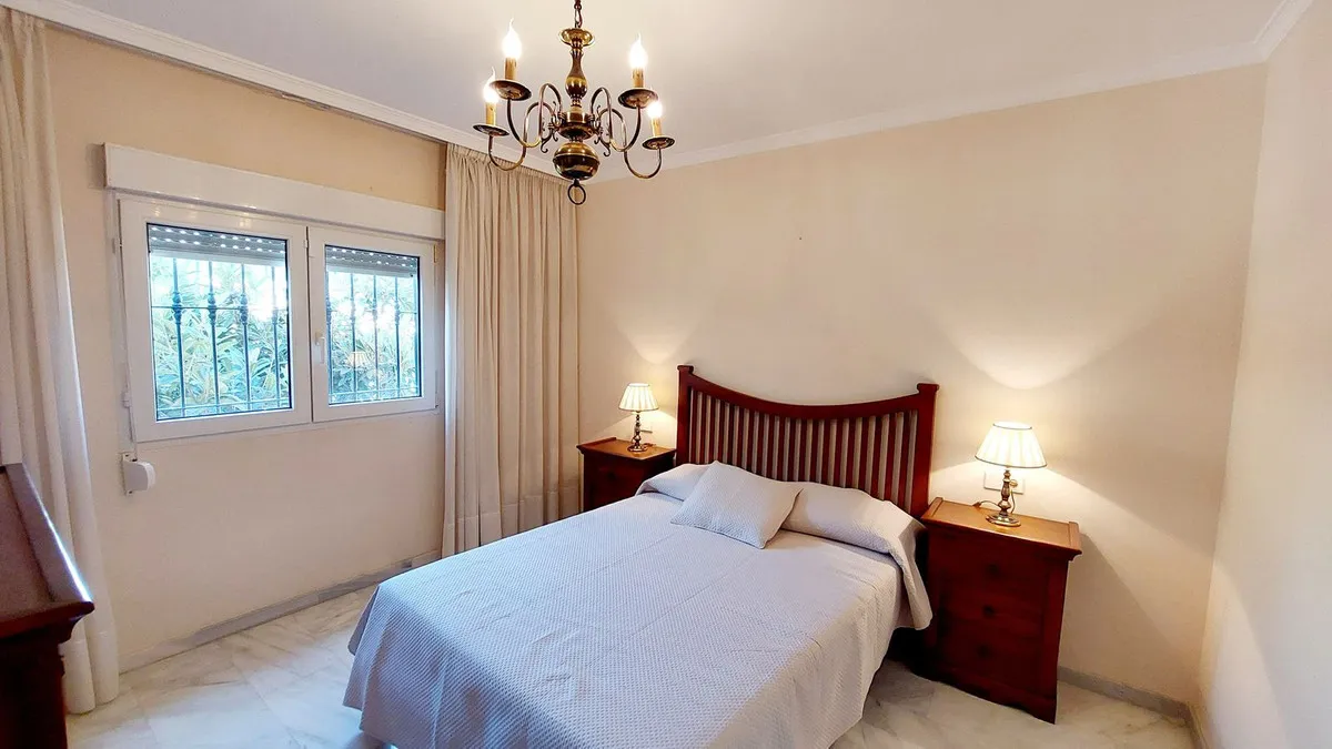 fb5e75db-7446-49fc-b01a-3d4988be0a35