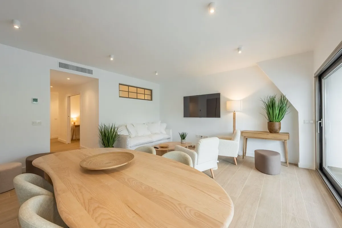 bd3bdde8-dbbf-49e4-b289-2ea10a5d501a