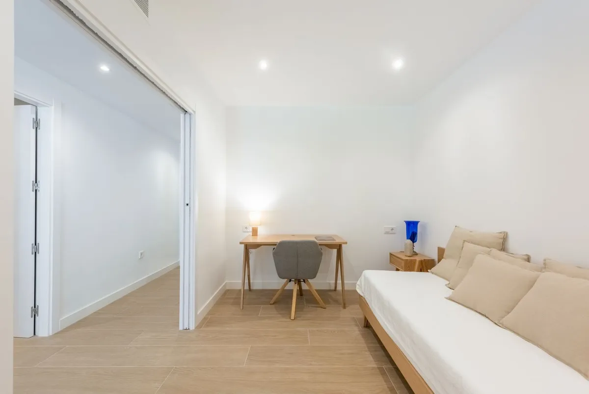 c4cffe59-f9ca-4b64-ace7-95683c44250c