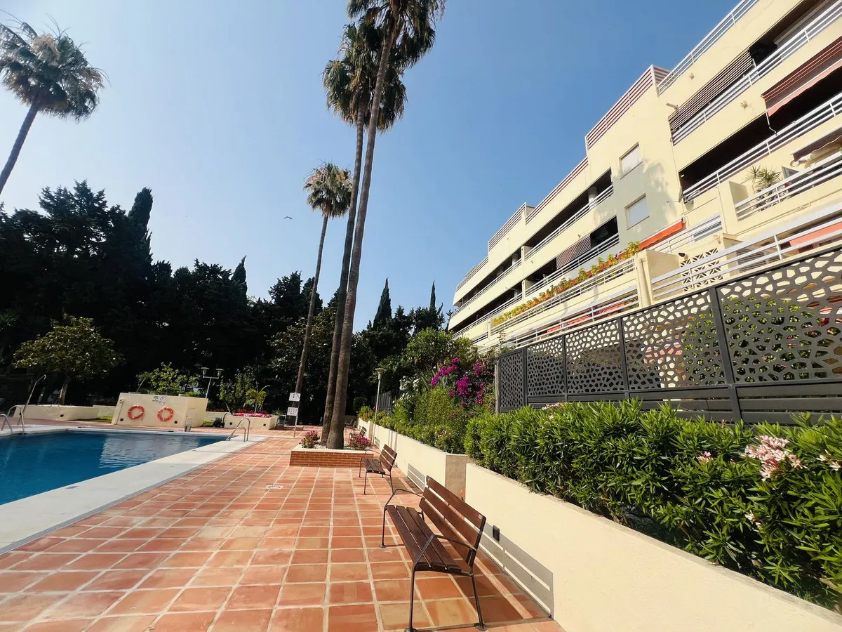 6444a1bf-320f-479d-a0fc-aadf3b54bfb8