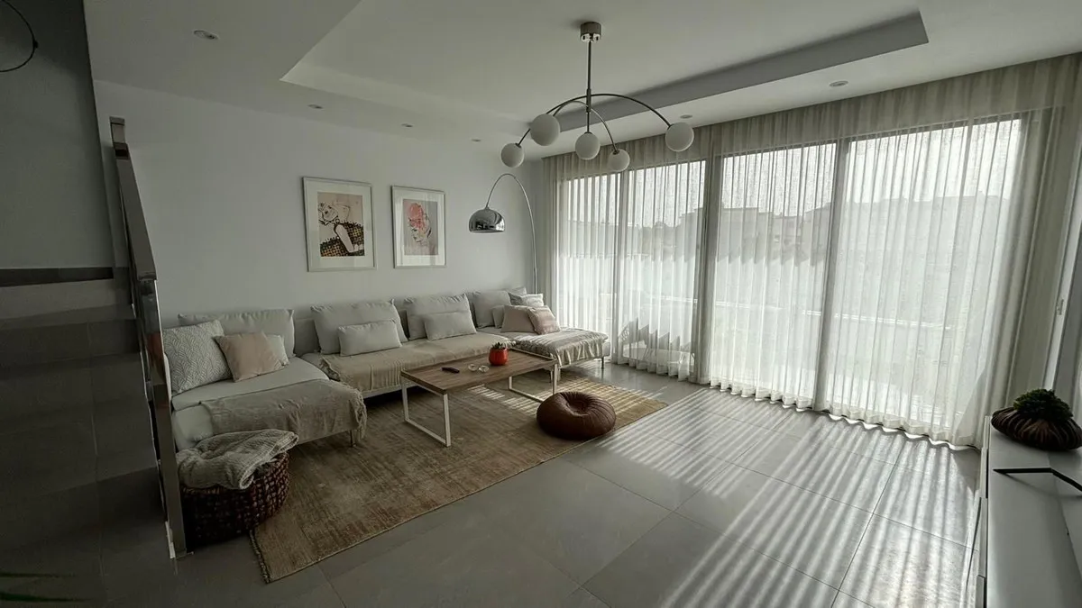 4d9540e7-6f29-4e72-9e50-8f98e1246de8