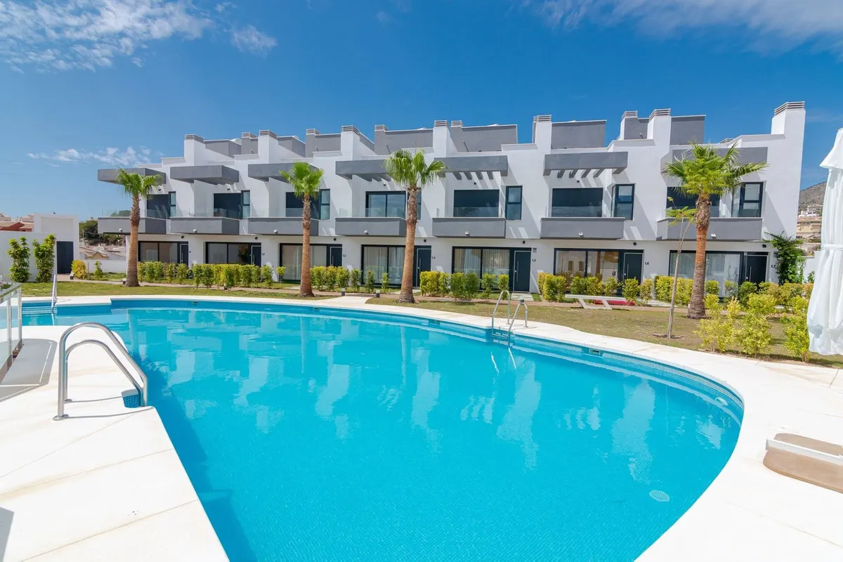 c65c549d-43c3-4866-98b5-8963abf52a75