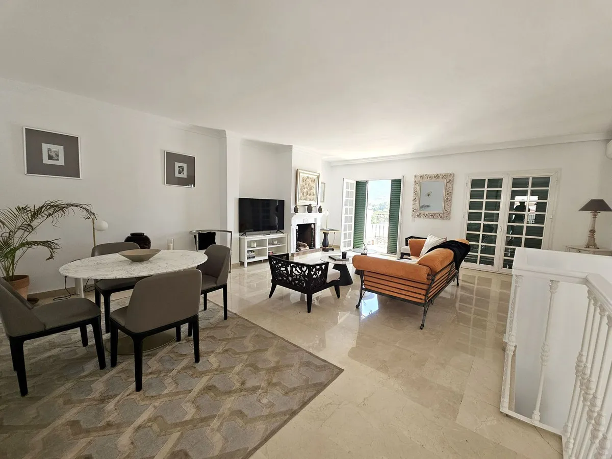 037eff39-ccd1-476d-8b72-be8dce9339e7