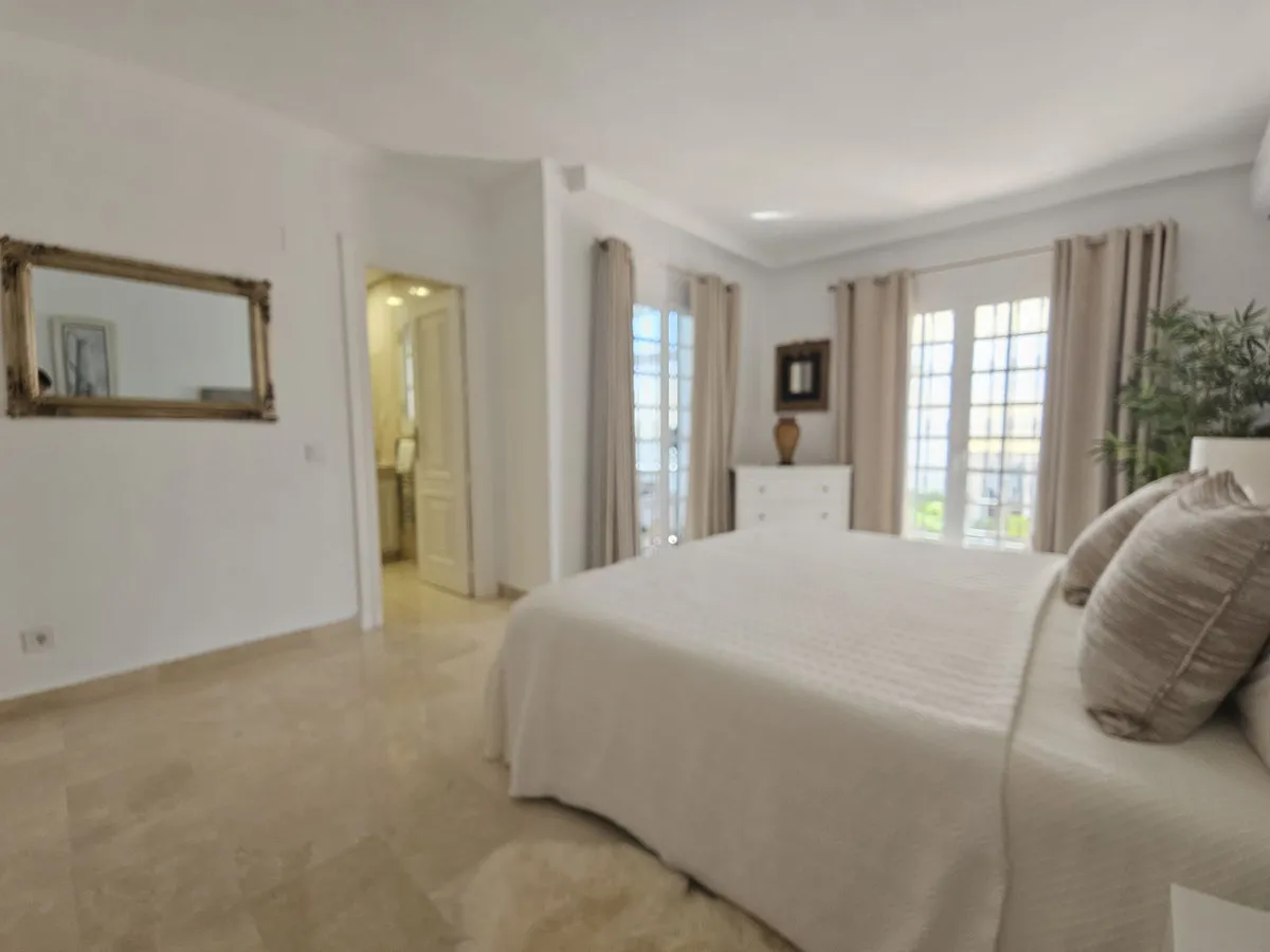 b02b43bf-27e8-4d15-8ba6-1ec0bd372af7