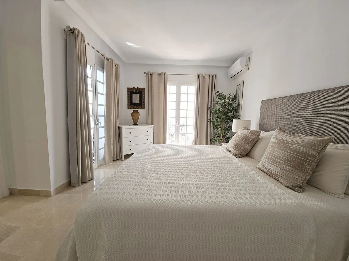 e7f32516-be6b-42c7-b001-0a5ed83da24c