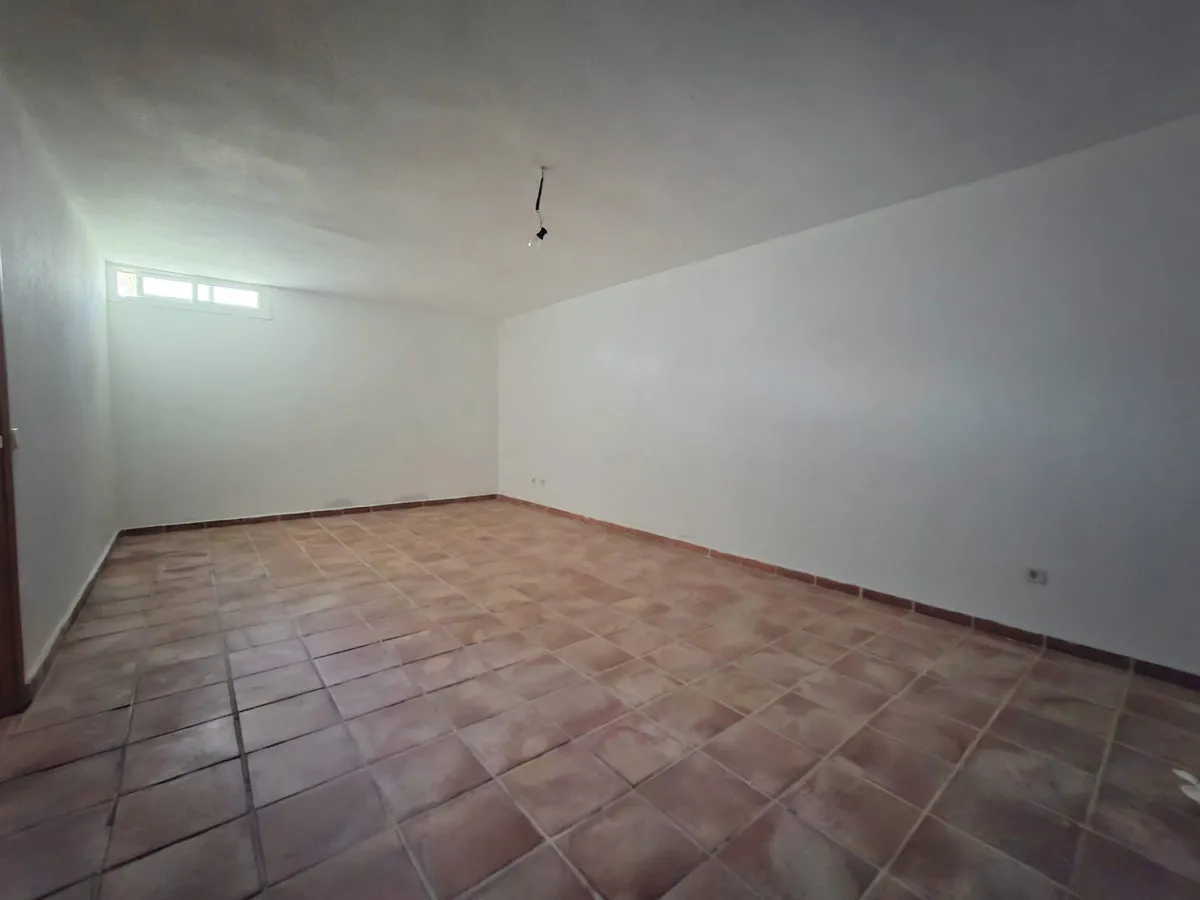 6032e1fe-0766-44b6-89bb-0595a4c3cfb6