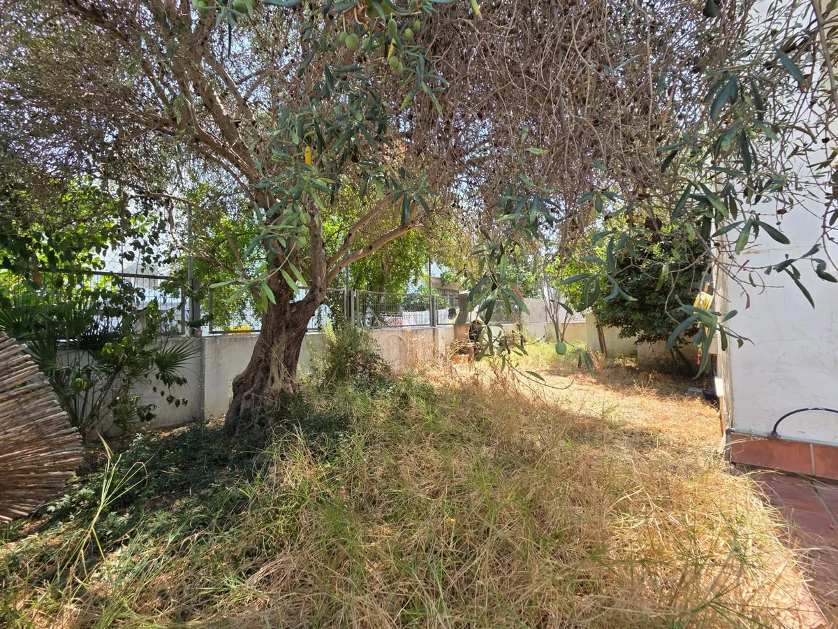 8400e800-9ef6-45f4-bf71-d3c86b191aac