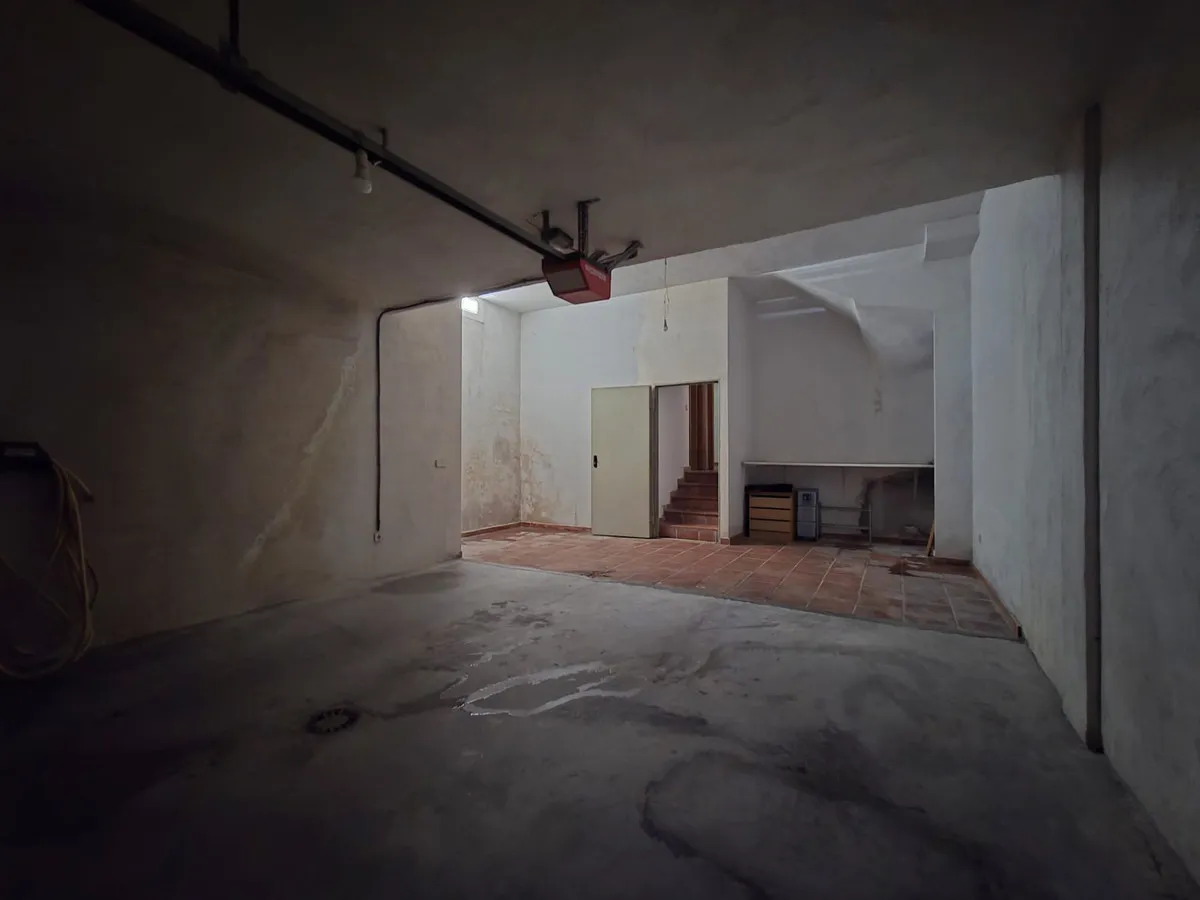 c669977d-392f-43d9-9ac7-643b2cf5ca13