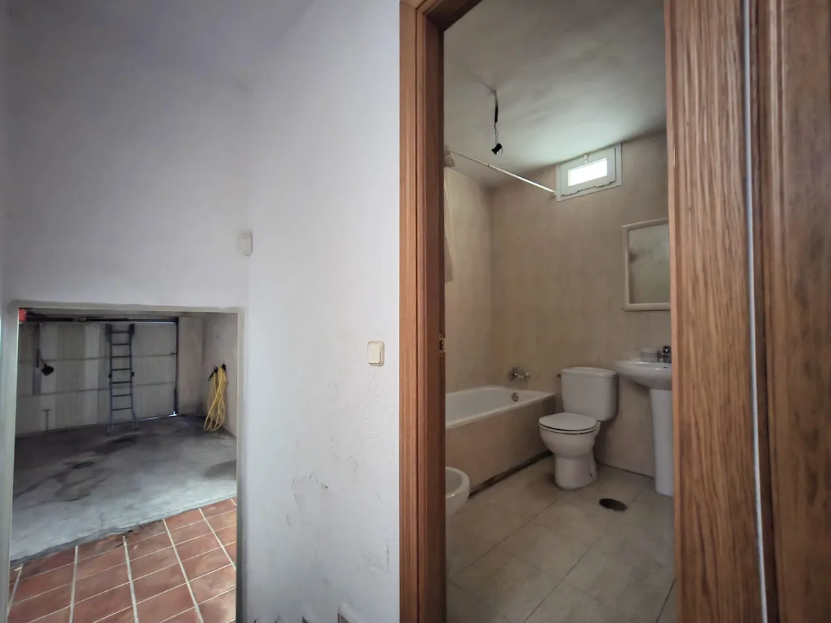 e0db04cd-d9e6-4902-be02-2aa4577de470