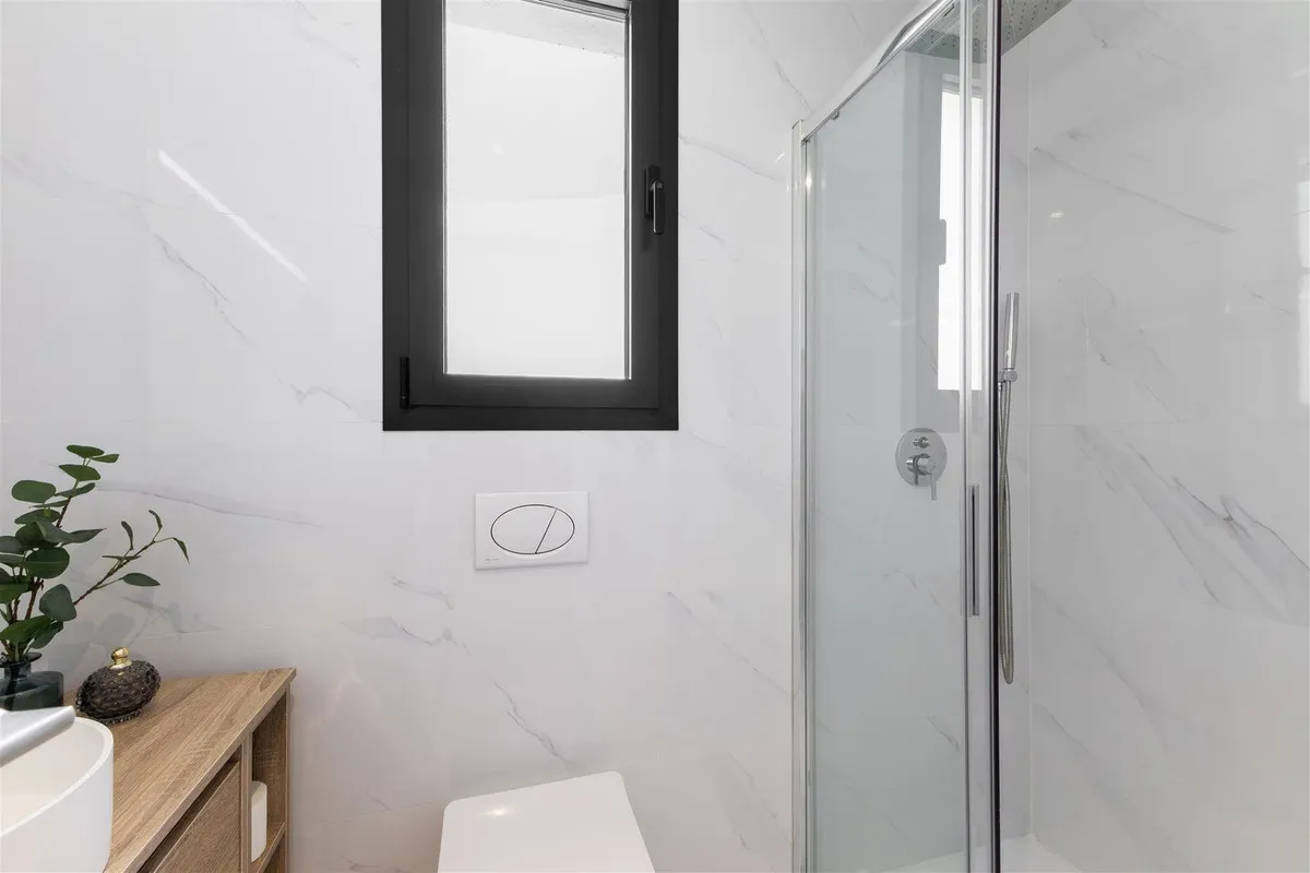 0a3af413-c11e-4764-a7c2-a51212b47246