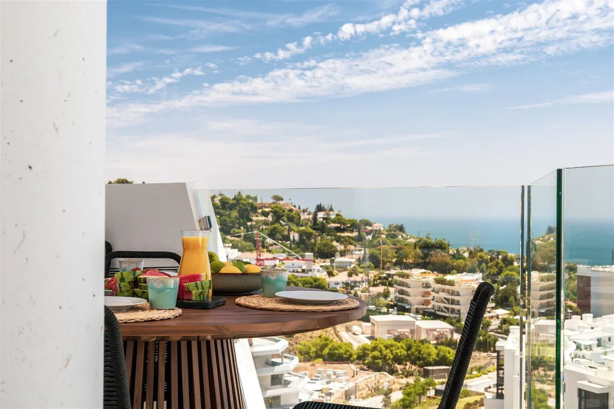 519b48d0-3797-438b-a821-a8aba4657466