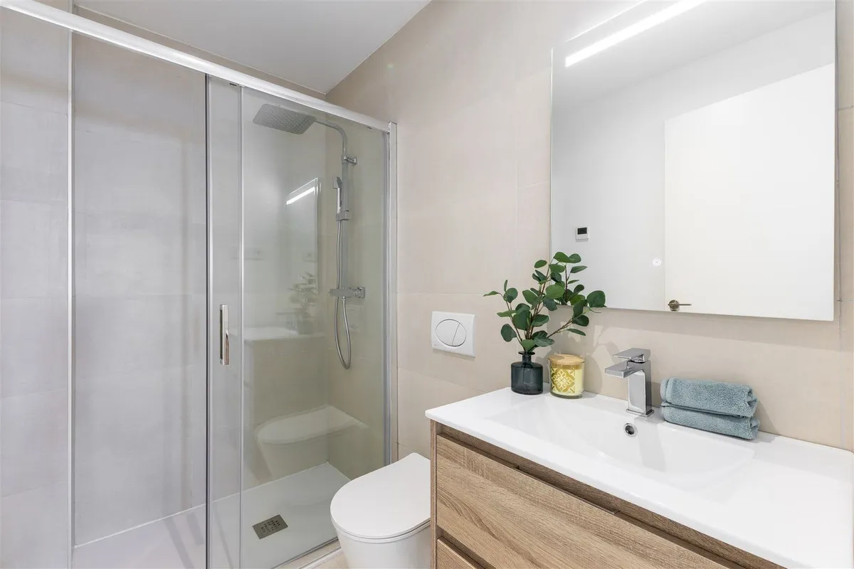 d5336ddb-0caa-4b17-bacc-a25b9bf6473e