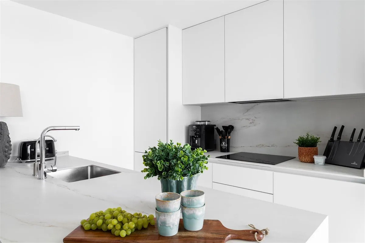 fef7f48f-1606-4b9d-9411-c8b363daed99