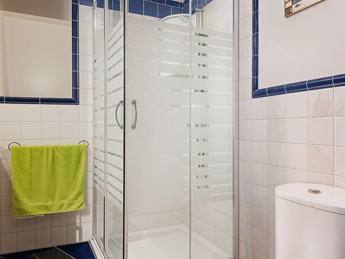 283279e2-5fe6-44ae-b5a0-08c73d793189