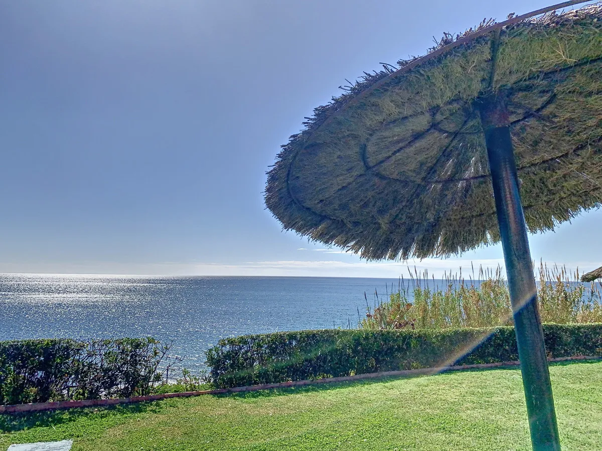 42bf3fae-0952-40c9-b8c7-df2e7248410d