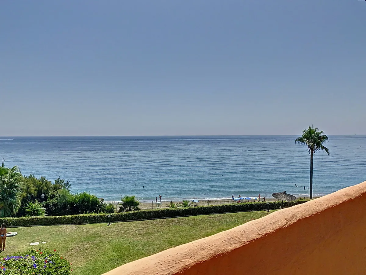 4dd1f07b-a02e-4912-88da-1d9e15b7677f