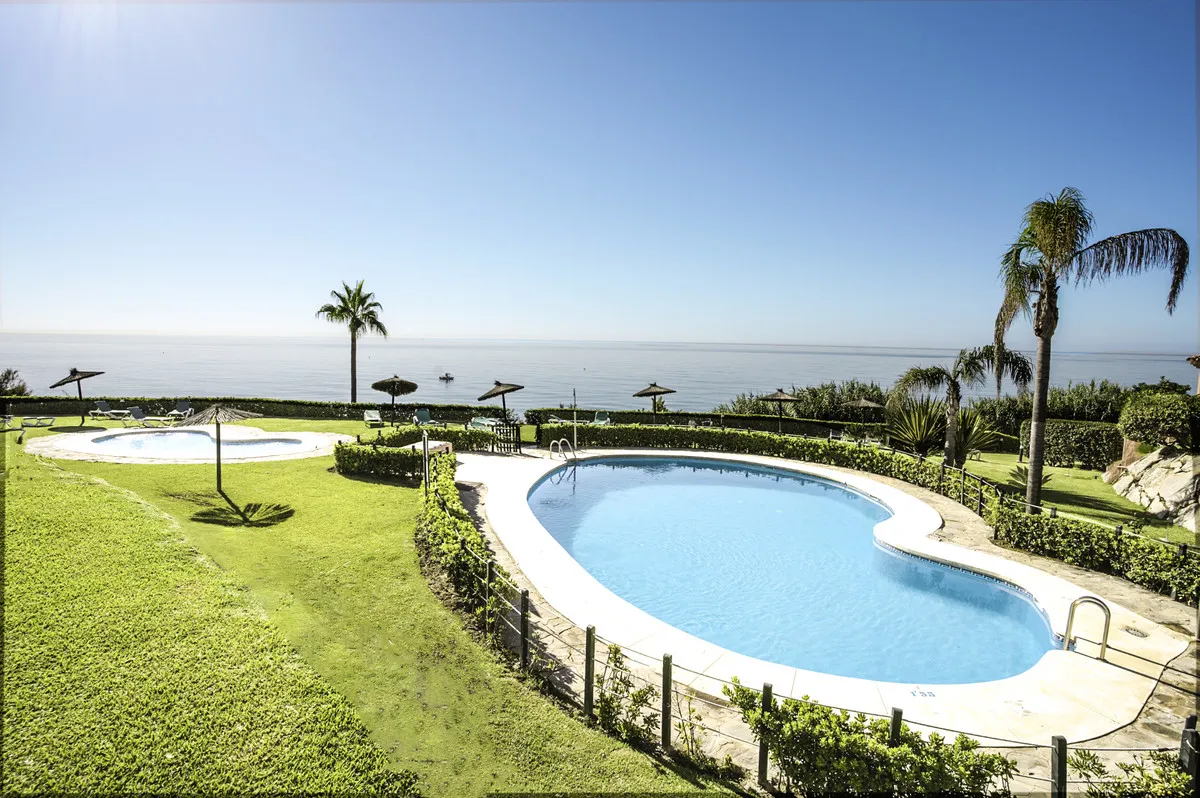 72a3fed2-c148-4935-b1ed-5b0d88c961d8