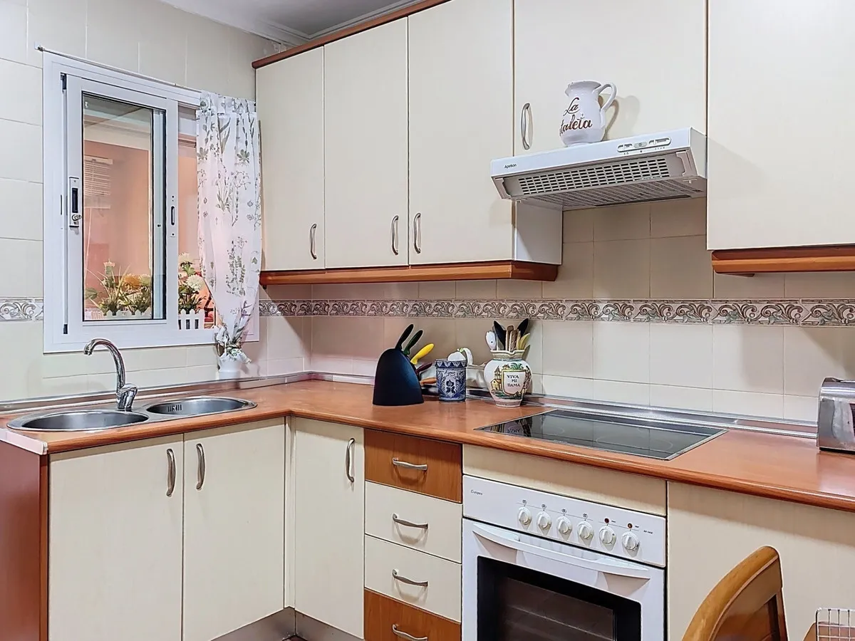 757f659b-b14d-47a0-9d52-5c572a4d638e