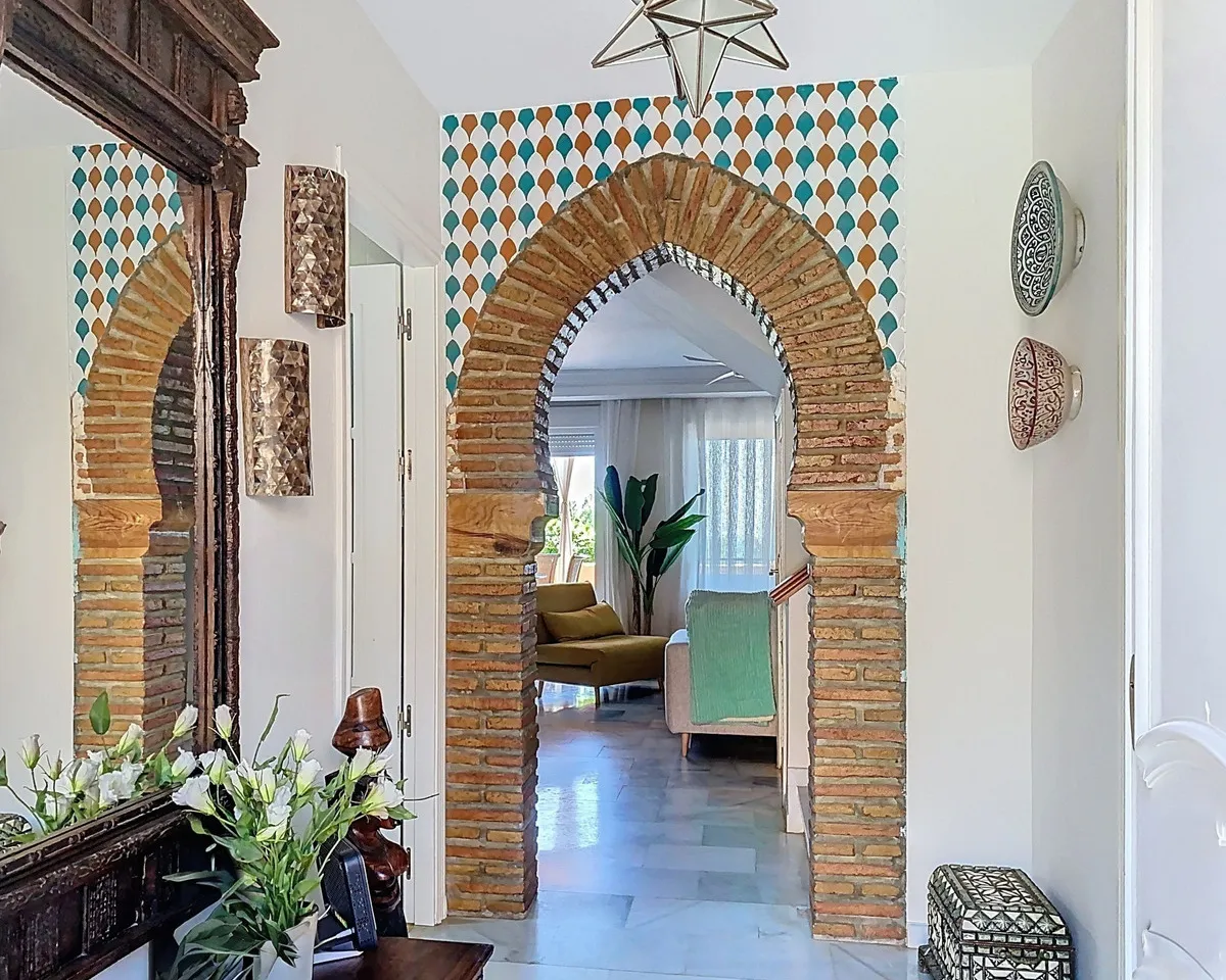 c9550aef-6b10-4acc-b31a-08e02bfd6c93