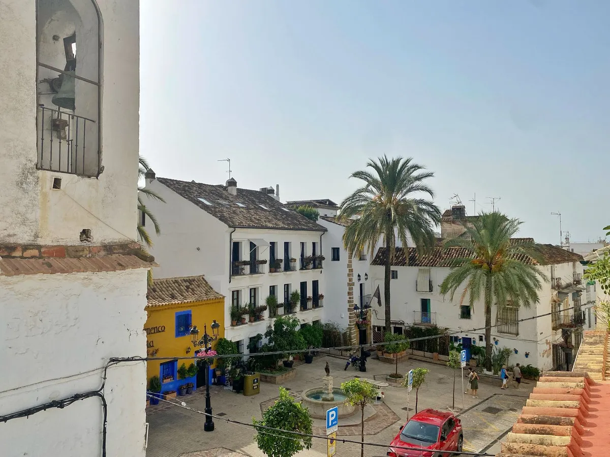 afd7398a-fc2a-4219-a628-612ea3a30c3f