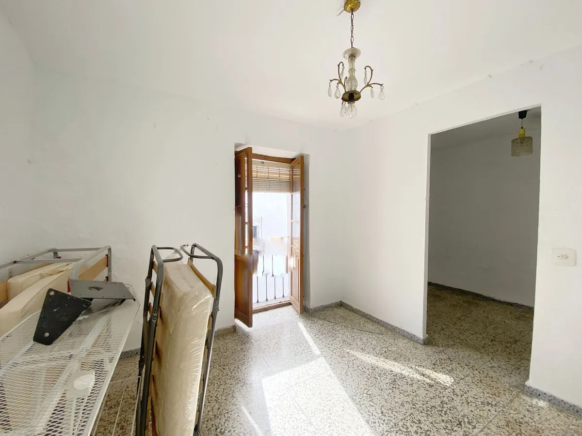 b320eb70-a8fe-416f-89f9-56d6ff4e1281