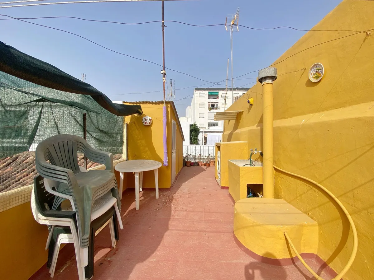 d38746b0-6e20-4ded-b971-c49c71492a21