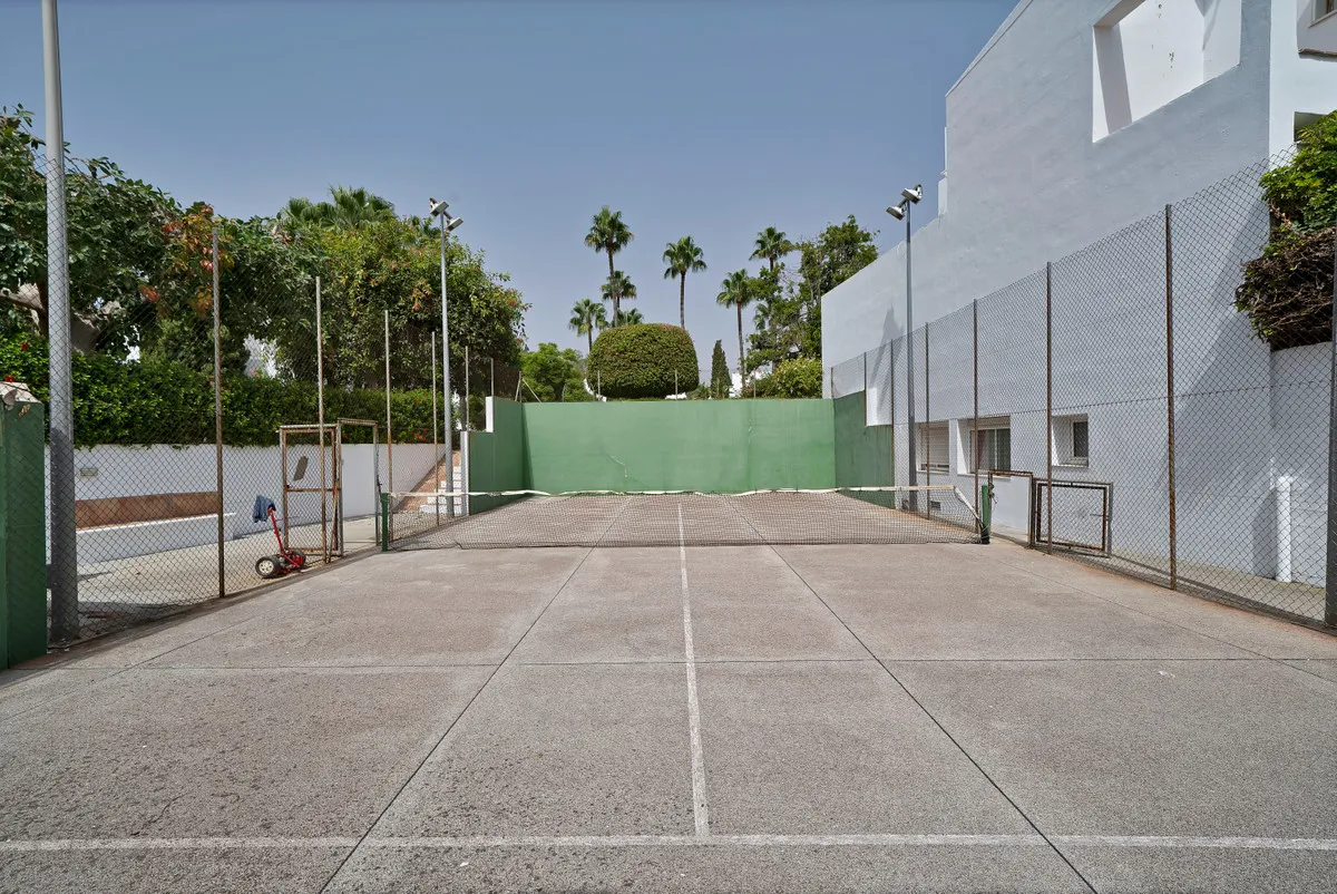 3f2fcbe1-12fd-48ce-9963-fd17ad631cbd