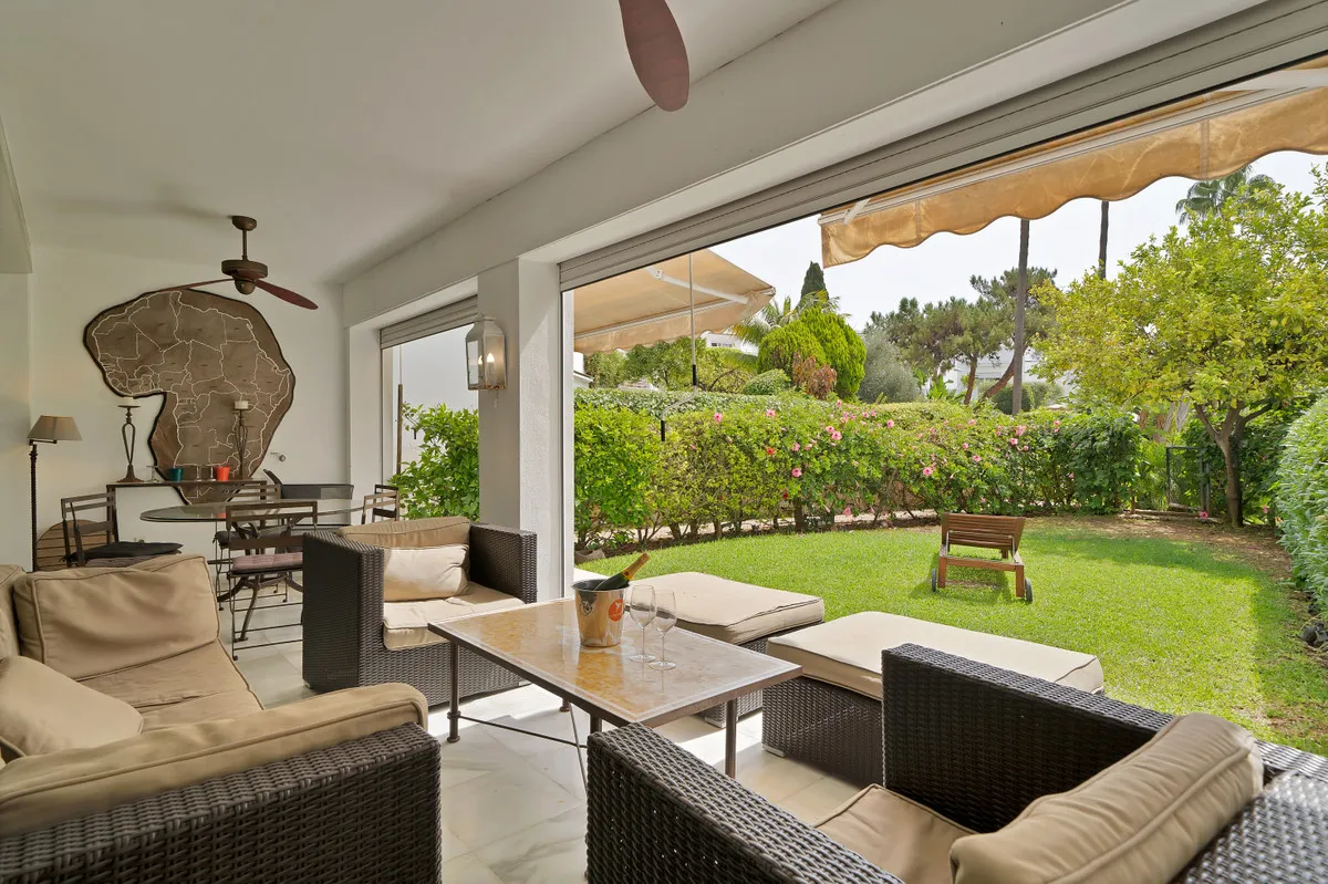 44f5a383-5784-4cef-a533-7a9286aa2d6c