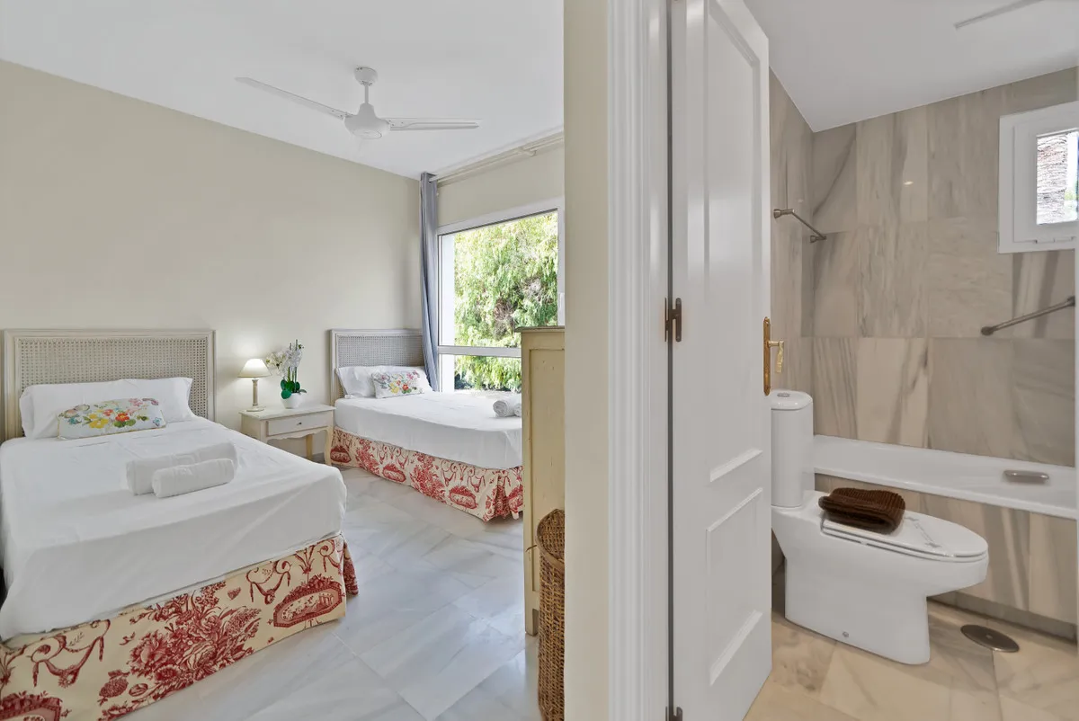 58d53040-c64a-4397-b6ad-50f614594664