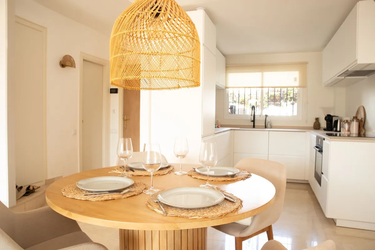 8d7bd5e2-1ce7-4e35-8512-87a2c9d458b1