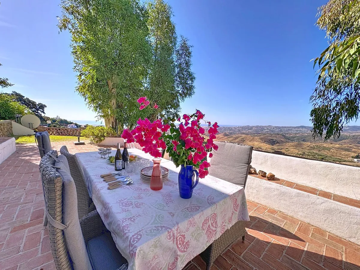 a3a8d240-a6b9-44a7-88e8-cbccbc4ddedd