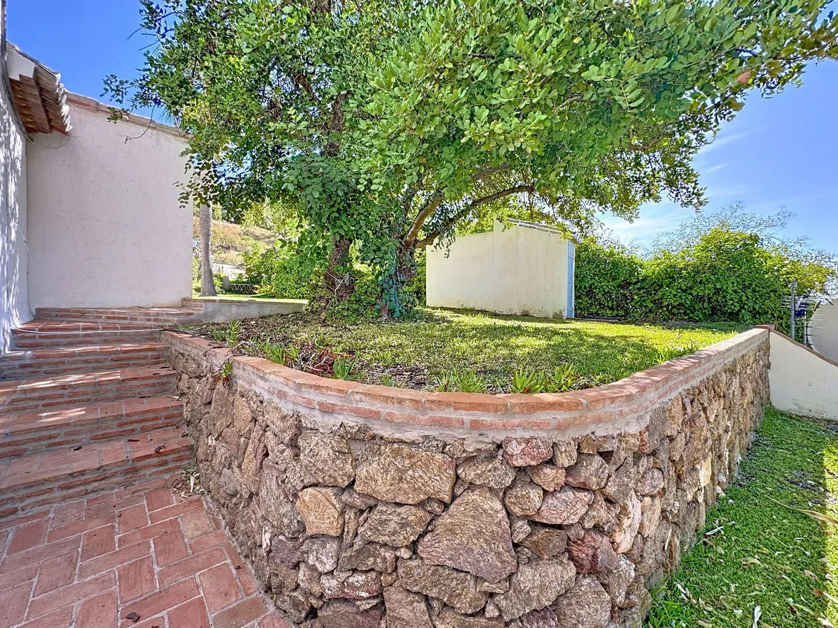 b60acf1a-c213-4a51-84f0-5c72d984a13b