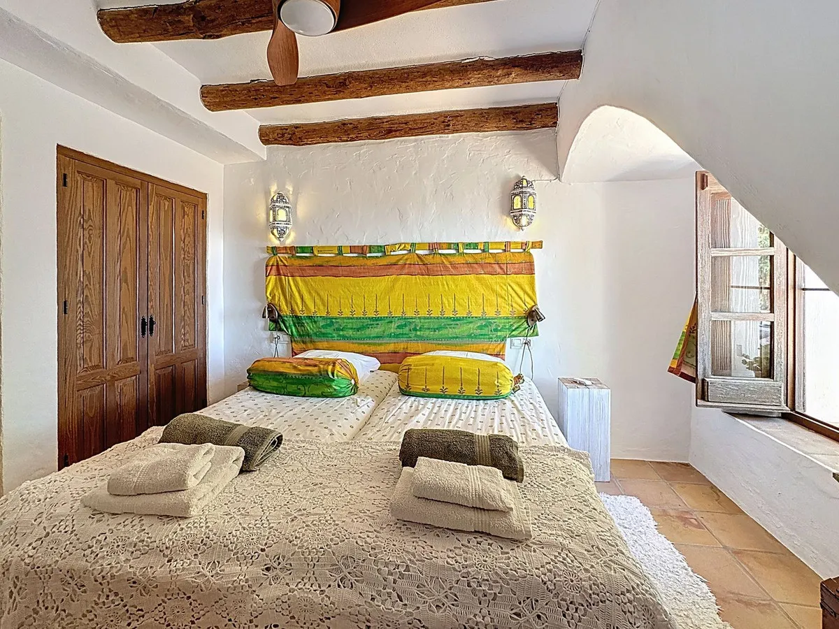 fa0f0f10-159c-451c-9f70-e756ae4498a8