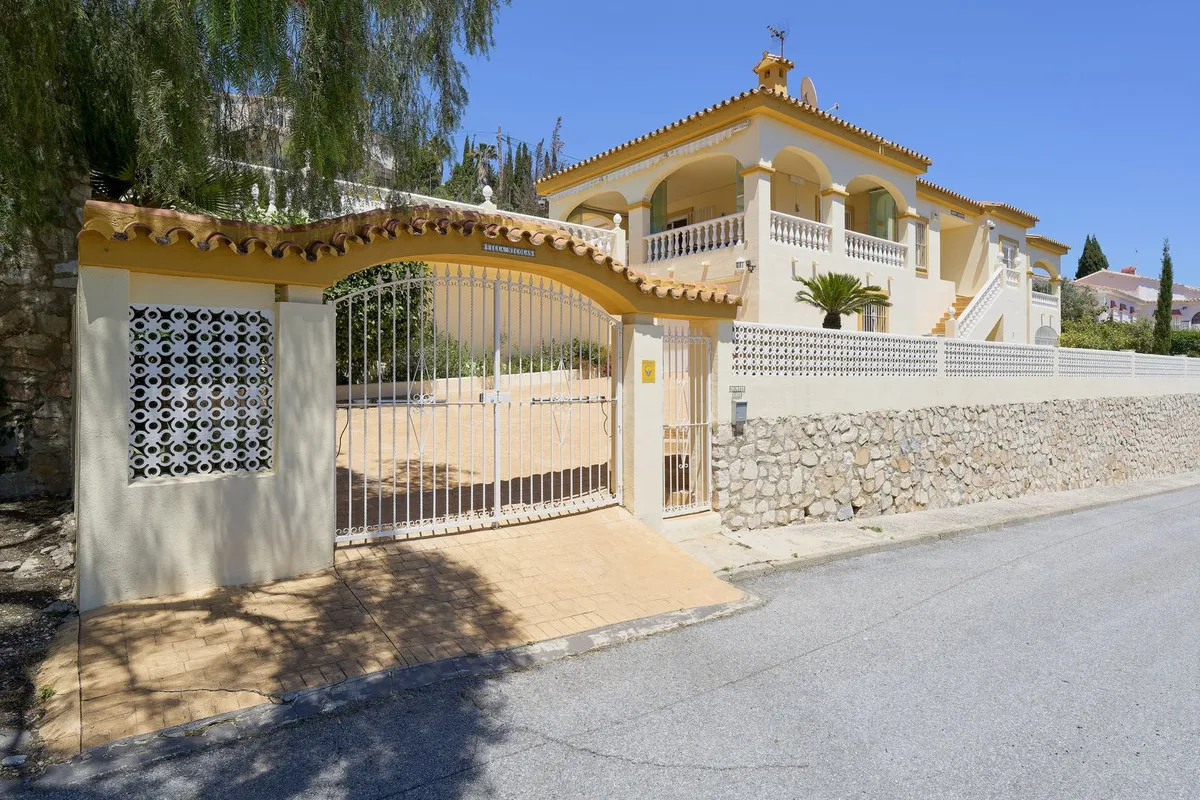 bd230918-4c6a-4974-b9b9-45b37ce6511c