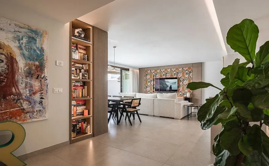 8fbc4425-ad21-4b60-954e-2fce71385b3e