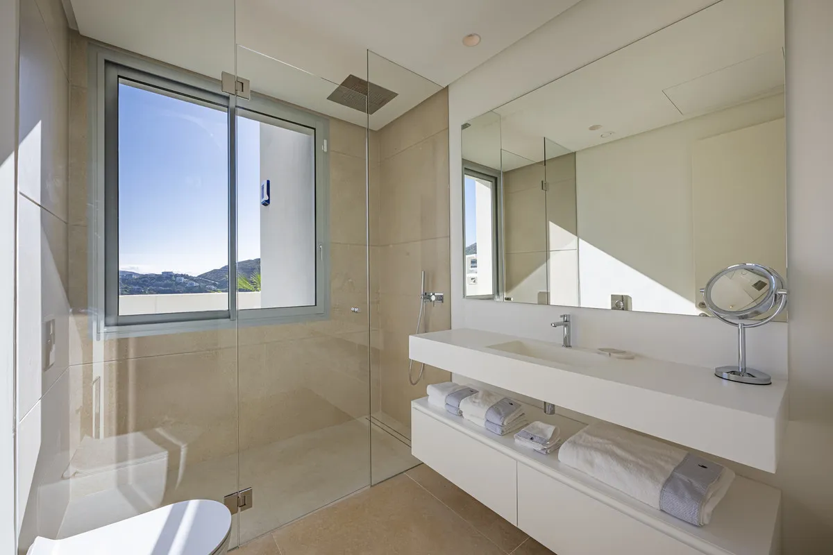 04fdb71a-bdf2-4553-b545-cc1b18584fe5