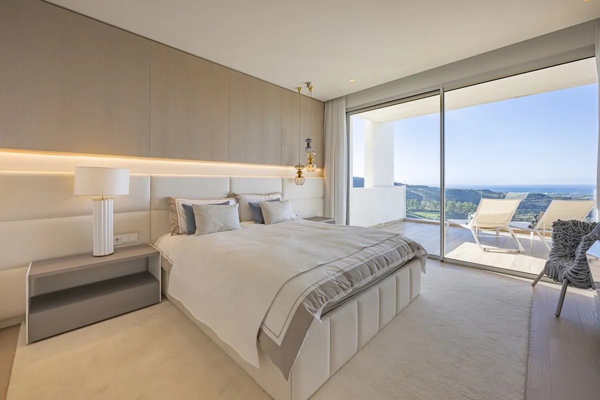 4ca67e33-7508-426a-8b52-bc8e0d48a74a