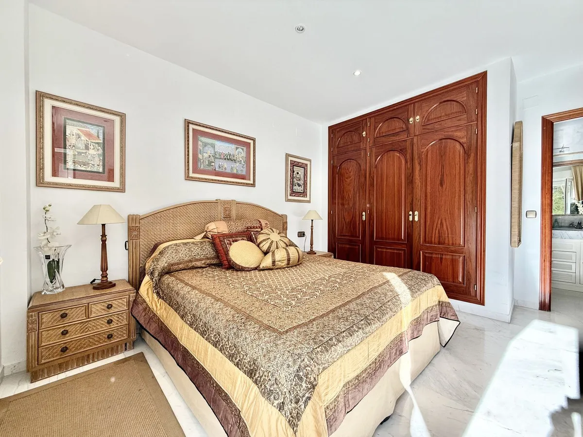 34096dd7-b27b-45b7-ade5-d745781e2233