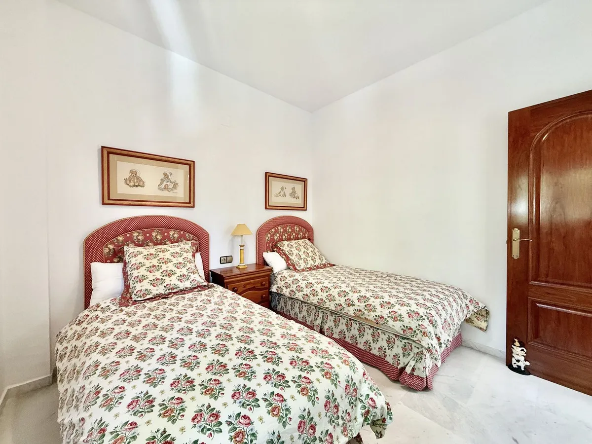 d4c39fff-edde-4efb-834c-8653a9cf1713